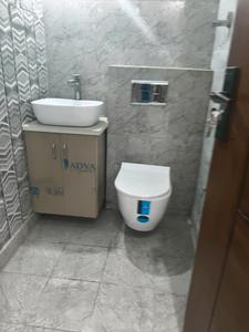 Common Bathroom Image of 1920 Sq.ft 3 BHK Apartment / Flat for sale in Bestech Park View Residency, Palam Vihar Gurgaon for Rs. 24000000