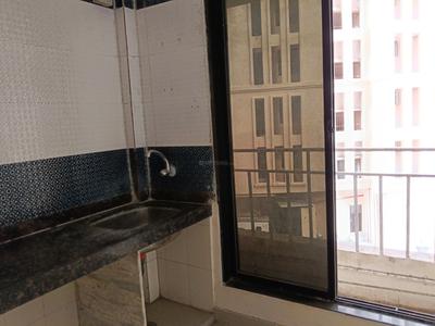 Kitchen Image of 950 Sq.ft 2 BHK Apartment / Flat for sale in Kharghar Navi Mumbai for Rs. 7600000