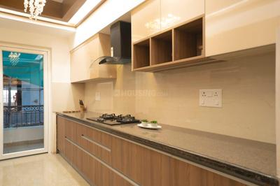 Kitchen Image of 1750 Sq.ft 3 BHK Apartment / Flat for sale in Mayfair Park, Sanauli Zirakpur for Rs. 8520000