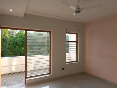 Bedroom Image of 2500 Sq.ft 4 BHK Builder Floor for sale in Sector 37 Faridabad for Rs. 28500000
