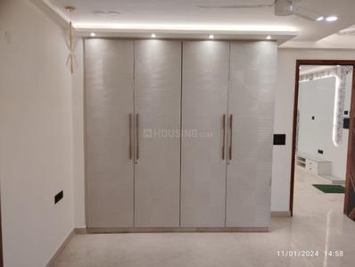 Bedroom Image of 2150 Sq.ft 3 BHK Apartment / Flat for sale in Guru Ramdas Apartment, Sector 22 Dwarka New Delhi for Rs. 29000000