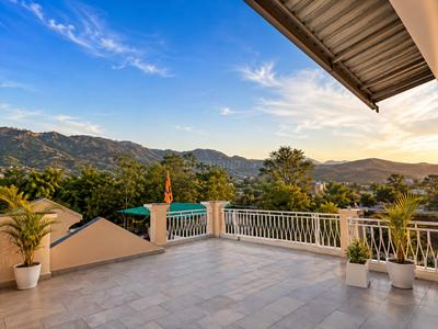 Balcony Image of 6500 Sq.ft 5 BHK Villa for sale in Guniyal Gaon Dehradun for Rs. 70000000