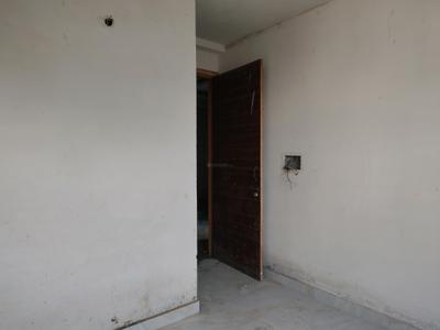 Bedroom Image of 650 Sq.ft 2 BHK Apartment / Flat for sale in Sangam Vihar New Delhi for Rs. 3800000