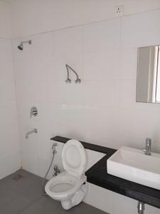 Bathroom Image of 1330 Sq.ft 3 BHK Apartment / Flat for rent in Godrej Infinity, Mundhwa Pune for Rs. 47000