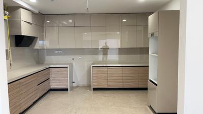 Kitchen Image of 2200 Sq.ft 3 BHK Apartment / Flat for sale in Juhu Mumbai for Rs. 112500000