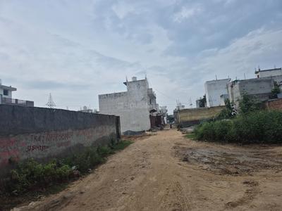 Image of 900 Sq.ft Residential Plot / Land for sale in Shanti Kunj, Gurgaon for Rs. 10000000