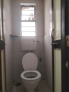 Common Bathroom Two Image of 650 Sq.ft 1 BHK Apartment / Flat for rent in Dharmavat Sunder Garden, Anand Nagar, Sinhagad Road Pune for Rs. 16000