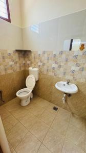 Bathroom Image of 750 Sq.ft 2 BHK Duplex for sale in Avadi Chennai for Rs. 5500000