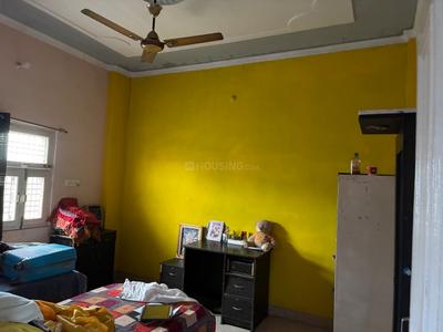 Bedroom Image of 1100 Sq.ft 2.5 BHK Builder Floor for rent in Devpura Haridwar for Rs. 12000