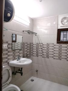 Common Bathroom Image of 2200 Sq.ft 4 BHK Apartment / Flat for sale in Nav Sansad Vihar CGHS, Sector 22 Dwarka New Delhi for Rs. 45000000