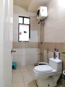Nanded Madhuvanti Common Bathroom 4