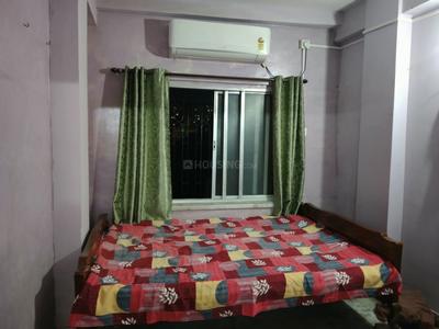 Bedroom Image of 900 Sq.ft 2 BHK Apartment / Flat for rent in Dum Dum Cantonment Kolkata for Rs. 15000