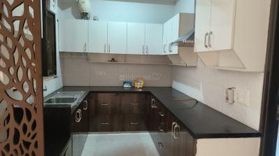 Kitchen Image of 2100 Sq.ft 3 BHK Builder Floor for rent in Big Block Builder Floor, Sector 46 Gurgaon for Rs. 55000