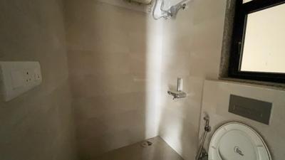Image of 950 Sq.ft 2 BHK Apartment / Flat for sale in Kanakia Zen World, Kanjurmarg East, Mumbai for Rs. 21000000