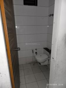 Bathroom Image of 1350 Sq.ft 3 BHK Apartment / Flat for sale in Akshar Aarya, Bhayli Vadodara for Rs. 3300000