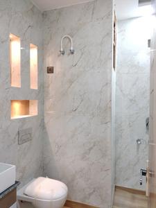 Common Bathroom Image of 1620 Sq.ft 3 BHK Builder Floor for sale in Sector 85 Faridabad for Rs. 17500000