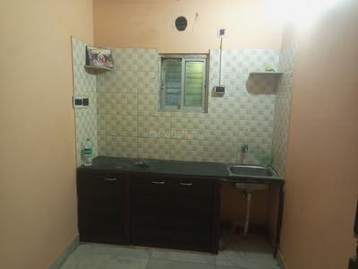 Kitchen Image of 650 Sq.ft 2 BHK Apartment / Flat for sale in Beliaghata Kolkata for Rs. 3500000
