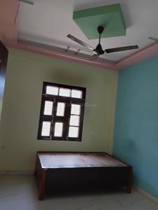Bedroom Image of 750 Sq.ft 2 BHK Independent House for rent in Para Lucknow for Rs. 7000