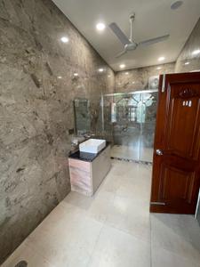 Bedroom Image of 5000 Sq.ft 5 BHK Independent House for rent in Channi Himmat Jammu for Rs. 95000