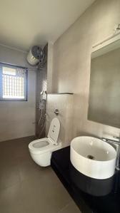 Bathroom Image of 1800 Sq.ft 3.5 BHK Apartment / Flat for rent in Venkatesh Skydale, Hingne Khurd Pune for Rs. 75000