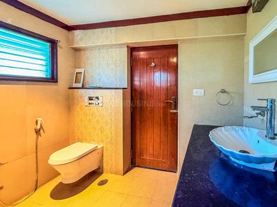 Bedroom Image of 6000 Sq.ft 5 BHK Independent House for rent in Panaiyur, Sholinganallur Chennai for Rs. 250000