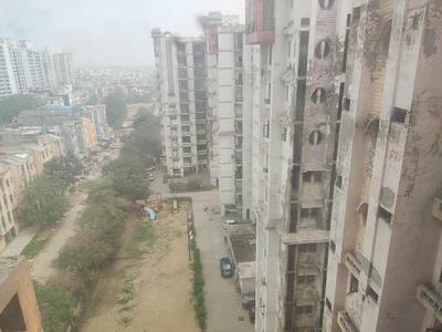 Balcony Image of 2250 Sq.ft 2 BHK Builder Floor for sale in Saffron Kanishka Tower, Ashoka Enclave Faridabad for Rs. 9000000