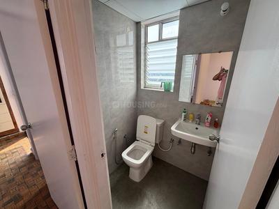 Bathroom Image of 450 Sq.ft 1 BHK Apartment / Flat for rent in Alcove New Kolkata Sangam, Serampore Hooghly for Rs. 15000