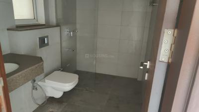Image of 2002 Sq.ft 3 BHK Apartment / Flat for sale in Godrej Meridien, Sector 106, Gurgaon for Rs. 31500000