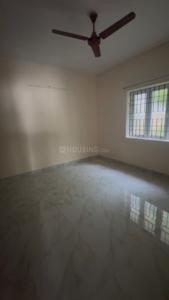 Bedroom Image of 950 Sq.ft 2 BHK Apartment / Flat for rent in Royal Sowmya Flats, Medavakkam Chennai for Rs. 23000