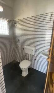 Bathroom Image of 950 Sq.ft 2 BHK Apartment / Flat for sale in New Town Kolkata for Rs. 6000000