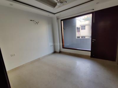 Bedroom Image of 1800 Sq.ft 3 BHK Builder Floor for sale in Karkardooma New Delhi for Rs. 40000000