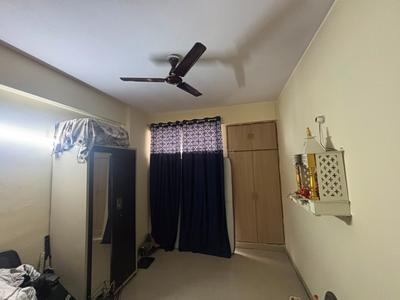 Hall Image of 1100 Sq.ft 2 BHK Apartment / Flat for rent in Paramount Symphony, Crossings Republik Ghaziabad for Rs. 18500