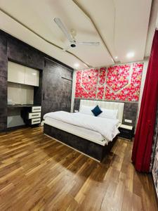 Bedroom Image of 1200 Sq.ft 2 BHK Apartment / Flat for rent in Chandra Panorama, Ahmamau Lucknow for Rs. 45000
