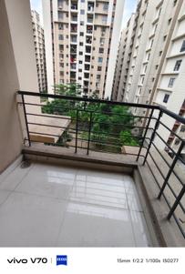 Balcony Image of 1000 Sq.ft 2.5 BHK Apartment / Flat for rent in Siddha Waterfront, Rahara Kolkata for Rs. 14000