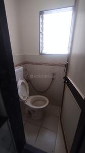 Bathroom Image of 550 Sq.ft 1 BHK Apartment / Flat for rent in Vishrantwadi Pune for Rs. 23000