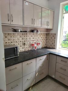 Kitchen Image of 1350 Sq.ft 4 BHK Apartment / Flat for sale in Patel Nagar New Delhi for Rs. 22500000