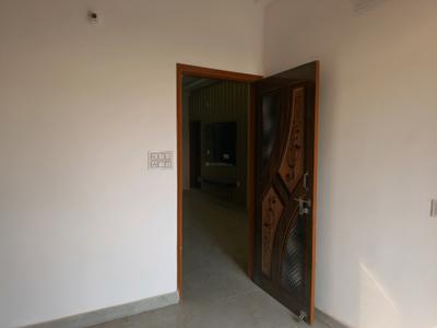 Bedroom Image of 900 Sq.ft 3 BHK Builder Floor for sale in DLF Ankur Vihar Ghaziabad for Rs. 3450058