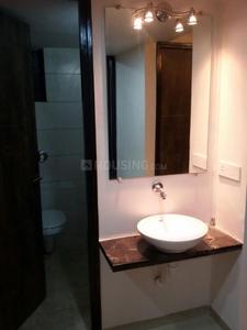Bathroom Image of 1550 Sq.ft 3 BHK Apartment / Flat for sale in Kanha City, Sayajipura Vadodara for Rs. 3775000