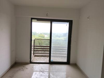 Living Room Image of 2800 Sq.ft 3 BHK Apartment / Flat for rent in Oryn Armonia, Science Park Ahmedabad for Rs. 40000