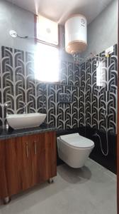 Bathroom Image of 1350 Sq.ft 3 BHK Apartment / Flat for sale in Sector 12 Gurgaon for Rs. 8500000
