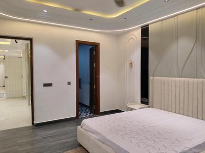 Bedroom Image of 3640 Sq.ft 4 BHK Builder Floor for sale in Ansal Sushant Apartment, Sector 43 Gurgaon for Rs. 53000000