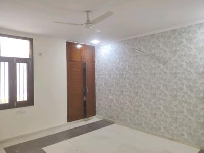 Bedroom Image of 2220 Sq.ft 3 BHK Builder Floor for sale in Sector 49 Faridabad for Rs. 14500000
