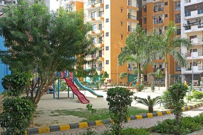 Image of 995 Sq.ft 2 BHK Apartment / Flat for sale in Charms Castle, Raj Nagar Extension, Ghaziabad for Rs. 7200000