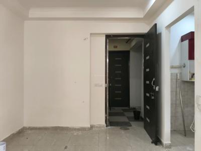 Living Room Image of 1075 Sq.ft 2 BHK Apartment / Flat for sale in Gaur City 7th Avenue, Noida Extension Greater Noida for Rs. 9000000