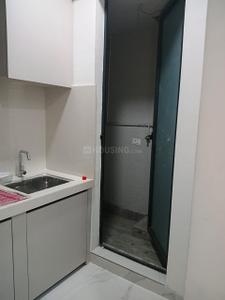 Kitchen Image of 580 Sq.ft 2 BHK Apartment / Flat for rent in Prescon Midtown Bay, Mahim Mumbai for Rs. 120000