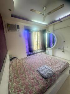 Bedroom Image of 990 Sq.ft 2 BHK Apartment / Flat for rent in Evershine Millennium Paradise, Kandivali East Mumbai for Rs. 65000