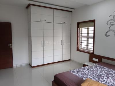 Bedroom Image of 4275 Sq.ft 5 BHK Villa for sale in Vrundavan Bunglows, Thaltej Ahmedabad for Rs. 90000000