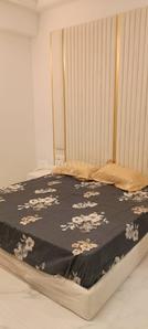 Bedroom Image of 610 Sq.ft 1 RK Apartment / Flat for rent in Purvanchal Royal City Phase 2, Chi V Greater Noida for Rs. 25000