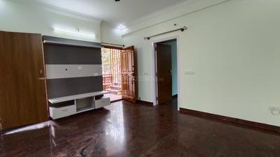 Bedroom Image of 650 Sq.ft 2 BHK Builder Floor for rent in Kalyan Nagar Bengaluru for Rs. 20000