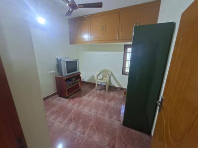Bedroom Image of 4000 Sq.ft 3 BHK Duplex for sale in Kollampalayam Erode for Rs. 25000000